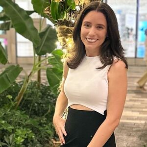 Meet your Posher, Victoria